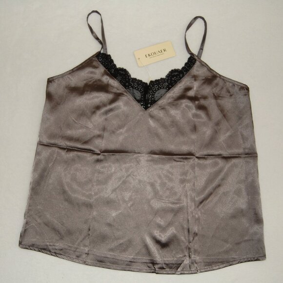 EKOUAER Other - NWT Ekouaer Satin Silk Lace V-Neck Cami, Women Size M (Bust:38")